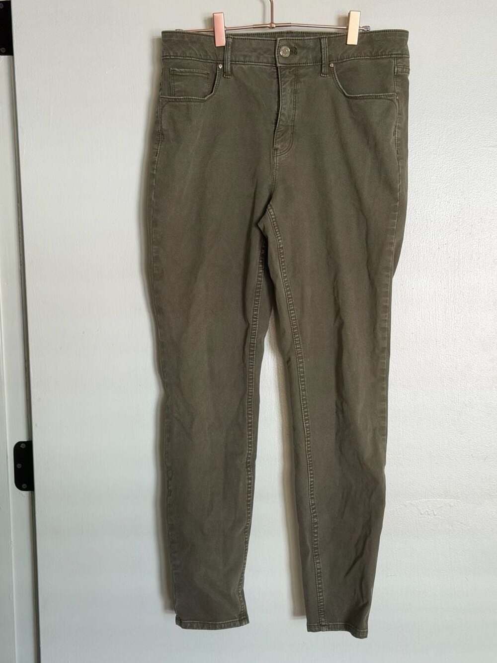 White House Black Market The Sculpt Skinny Ankle High-Rise Green Pants